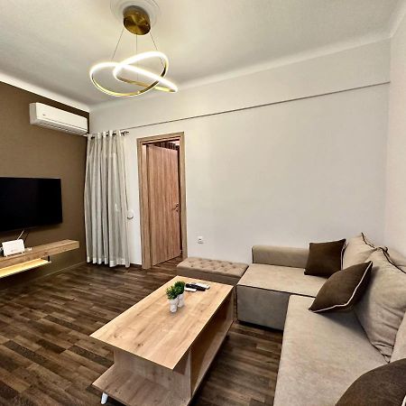 The A&D Urban Central Retreat Солун Екстериор снимка